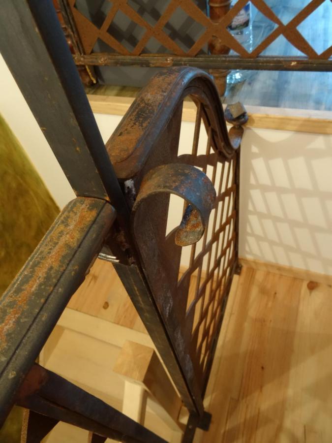 L'Escalier Des Reves Bed & Breakfast Saint-Sauveur-en-Puisaye Eksteriør bilde